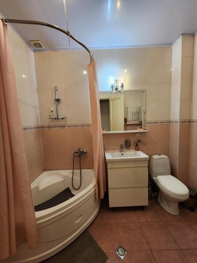 Riverside Baratashvili Apartment Tbilisi Esterno foto