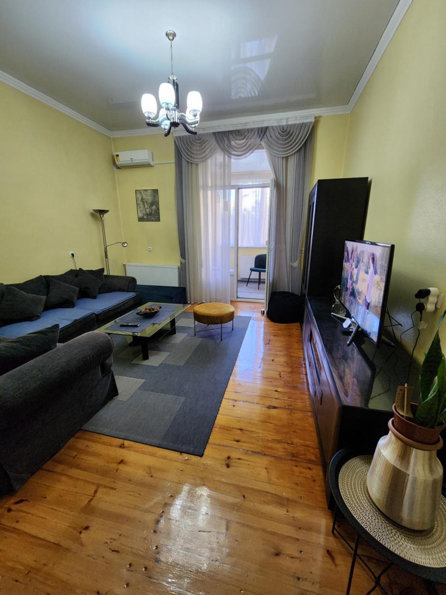 Riverside Baratashvili Apartment Tbilisi Esterno foto